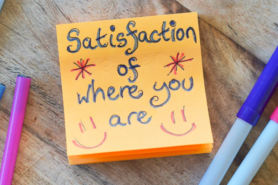 photo of positive affirmation on a sticky note