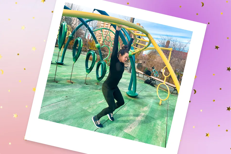 photo of Teresa Mangan doing Monkey Bars Hang